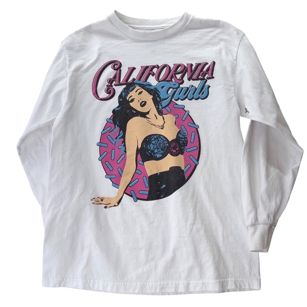 Katy Perry California Gurls White Pink Blue Graphic Long‎ Sleeve T-Shirt Medium